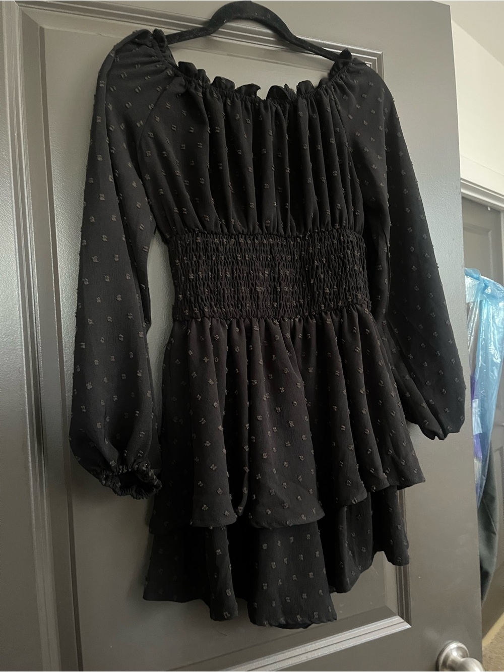 Women’s black off the shoulder flowy romper size Small